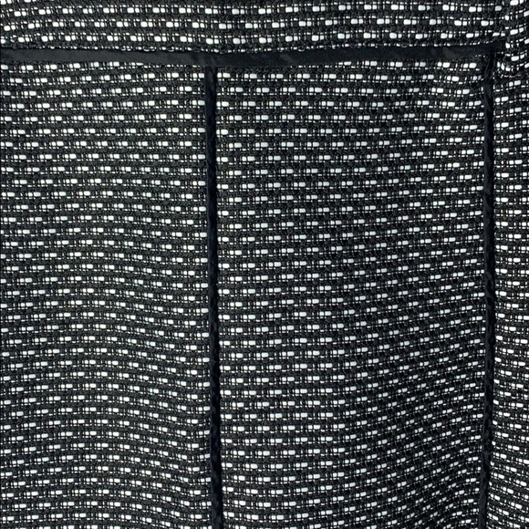 Ann Taylor Skirt Black and White Midi Mini Length Work Size 4 - Picture 6 of 6
